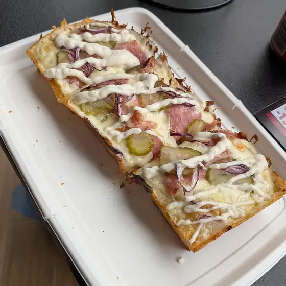 Slice z sosem